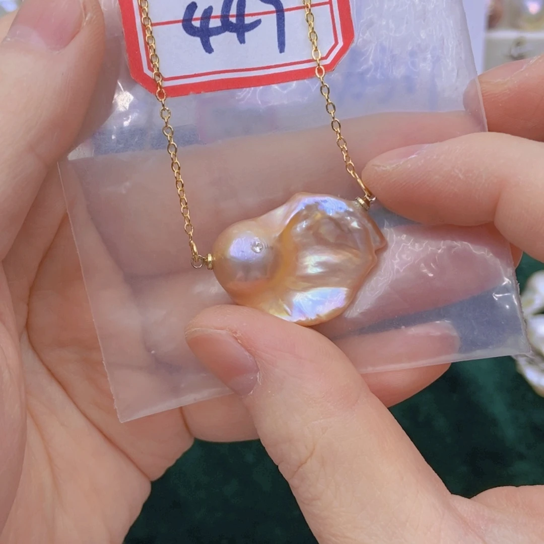 银S925镶嵌淡水珍珠颈饰