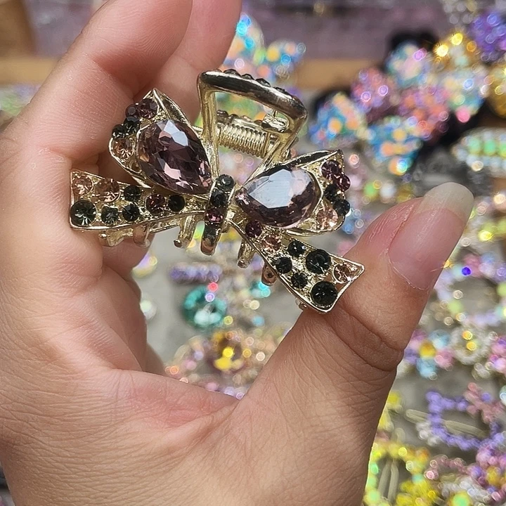 皮质铁合金抓夹了