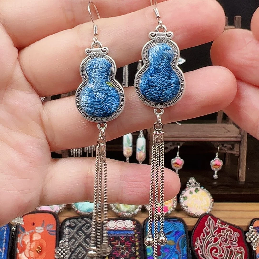 黄铜925银布艺手工刺绣