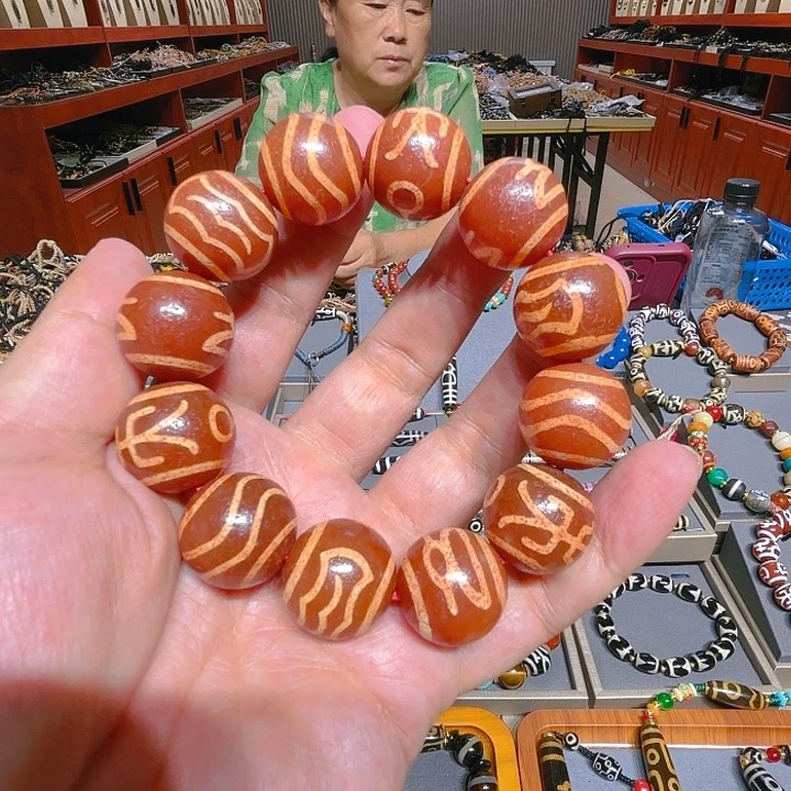 玛瑙/玉髓未镶嵌珠宝奇石