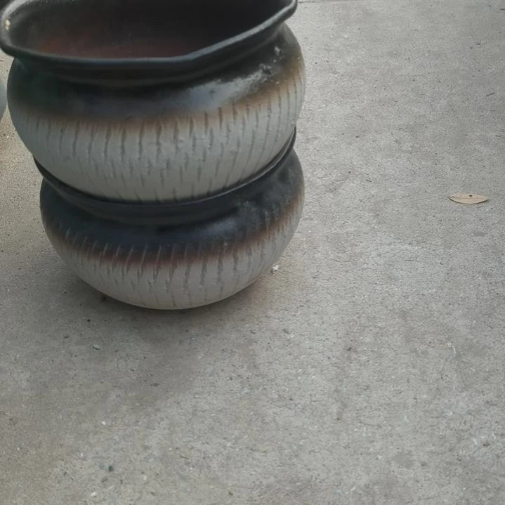 红陶口20高12瑕疵