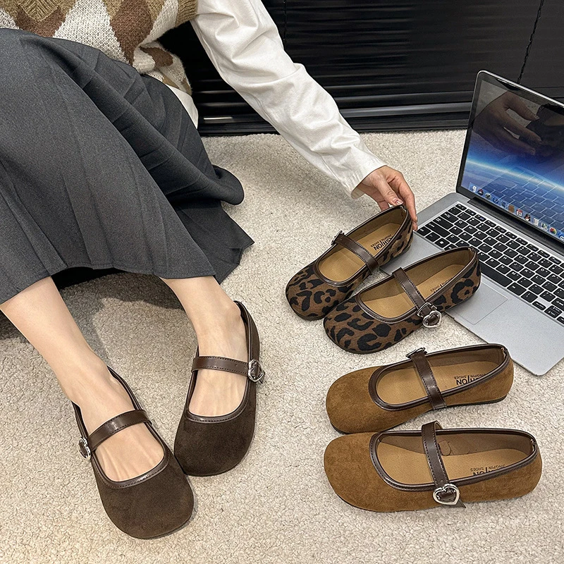 大码女鞋41-43码法式方头小单鞋女春夏仙女风玛丽珍鞋软底豆豆鞋