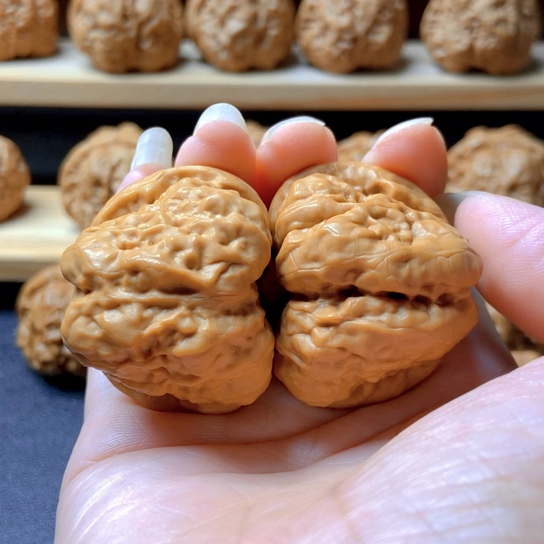 文玩核桃吊坠蛤蟆头40