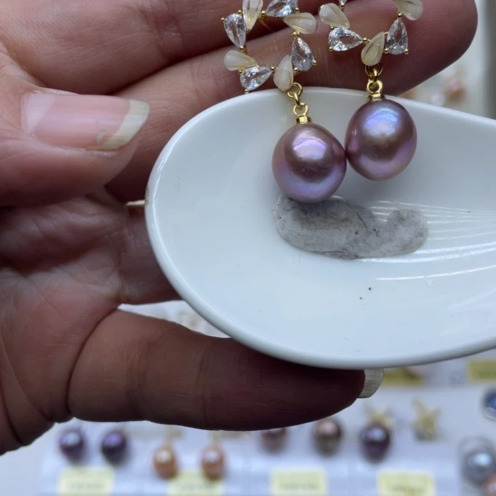 淡水珍珠耳饰未镶嵌