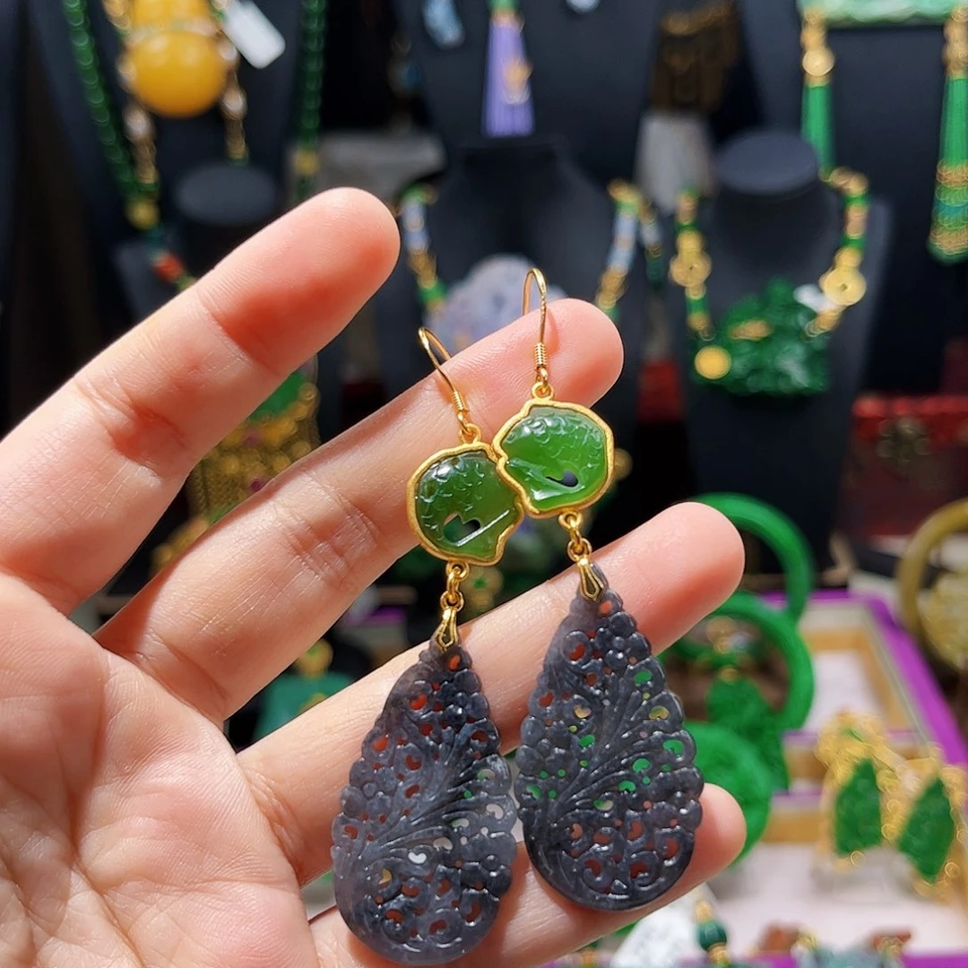 【闪购商品】翡翠耳饰未镶嵌 乌鸡