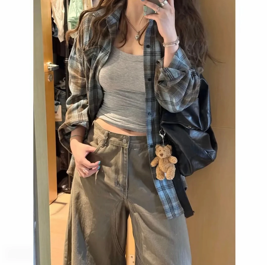 现货秋季百搭新款格子长袖女士衬衫休闲宽松韩版设计感衬衣外穿