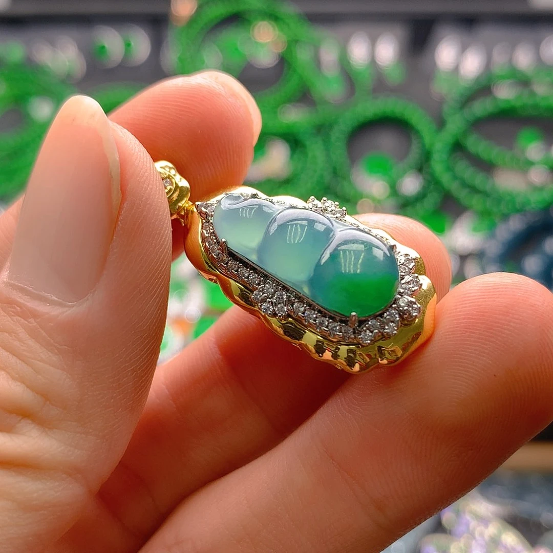 未镶嵌手链翡翠翡翠