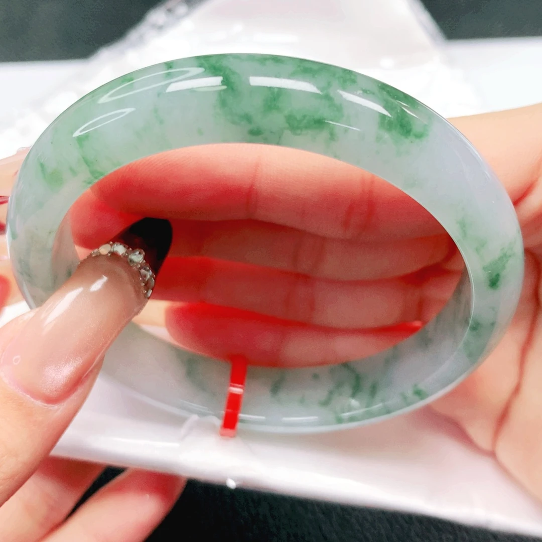 翡翠未镶嵌手镯60