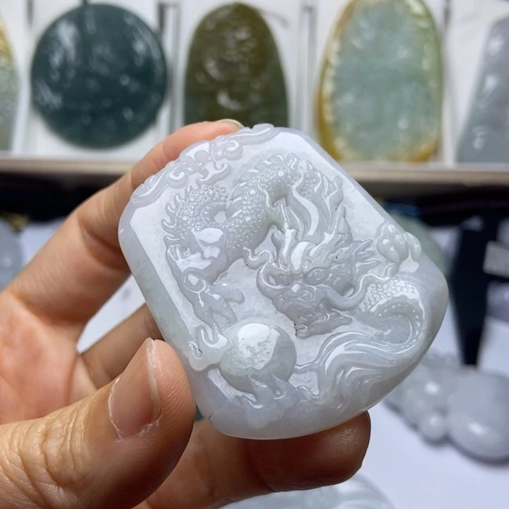 翡翠未镶嵌挂件翡翠