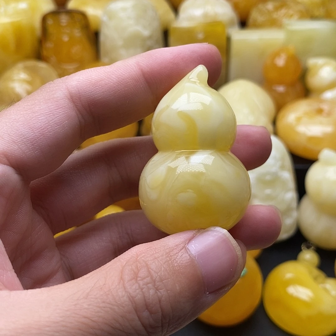 琥珀颈饰未镶嵌琥珀蜜蜡吊坠