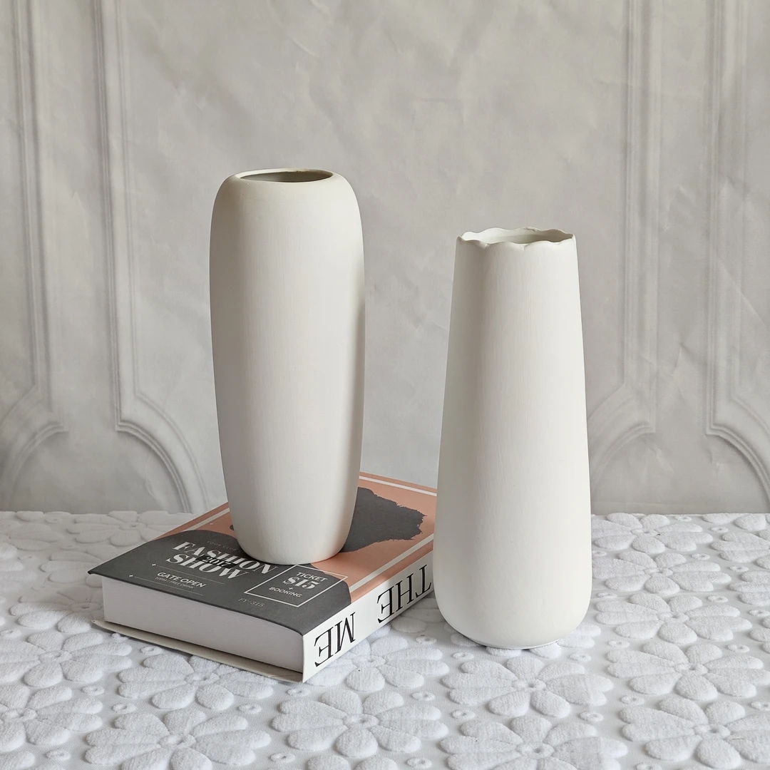 时尚简约白色陶瓷花瓶高档现代创意家居客厅餐桌干花插花装饰摆件