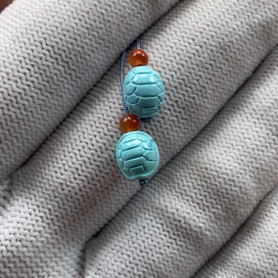 绿松石未镶嵌挂件