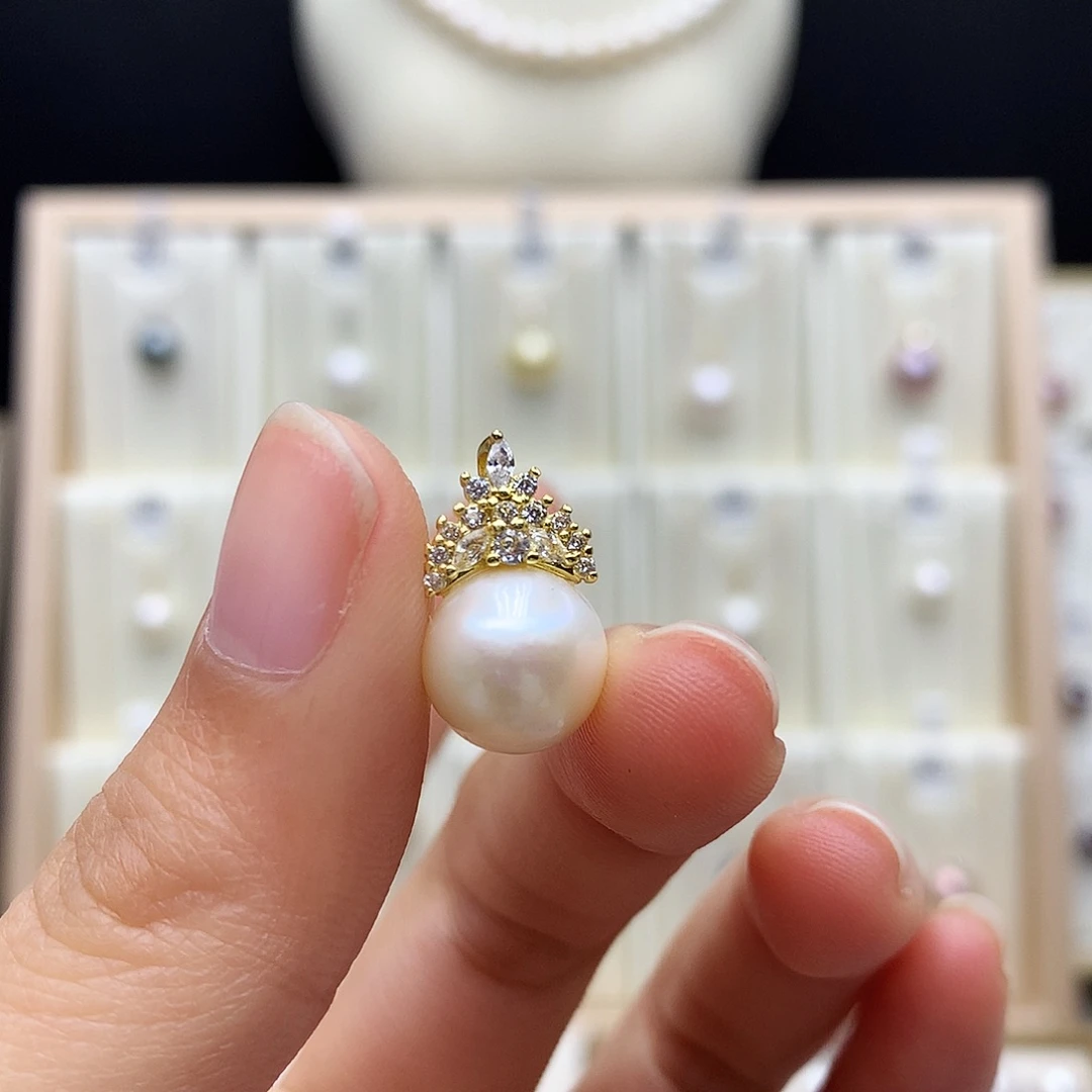 淡水珍珠颈饰合金