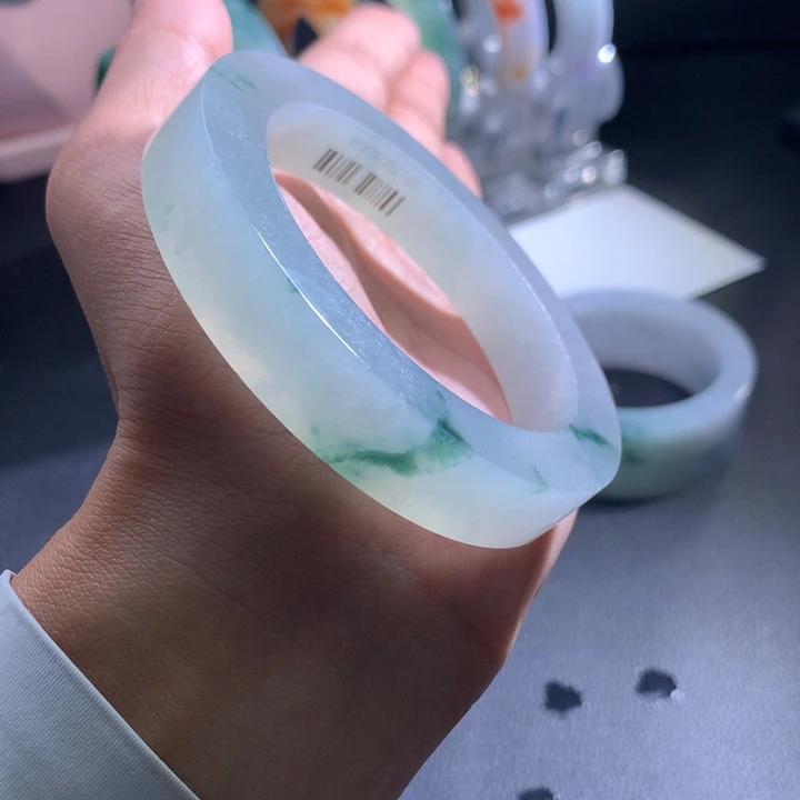 未镶嵌翡翠定制翡翠
