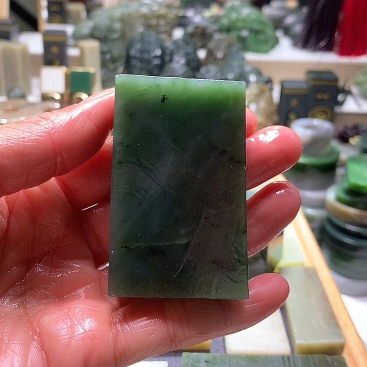 中****和田玉未镶嵌珠宝半成品