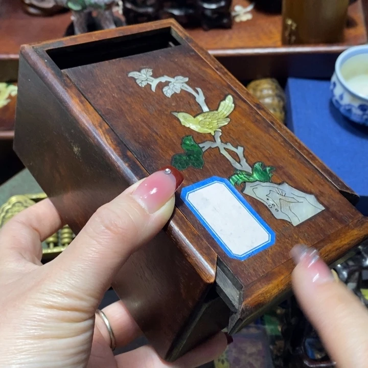 端景台紫檀木类木