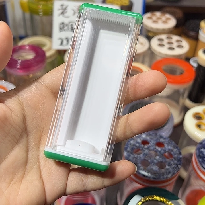 蟋蟀周凌黄玲盒一个仅一个