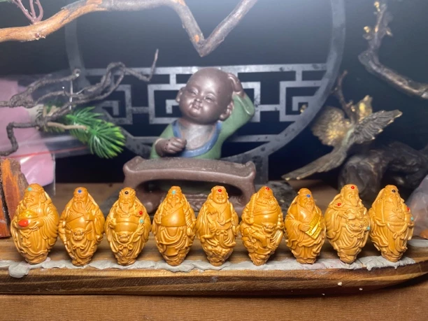 九路财神，豪镶款，名师手工雕刻，雕刻手串文玩