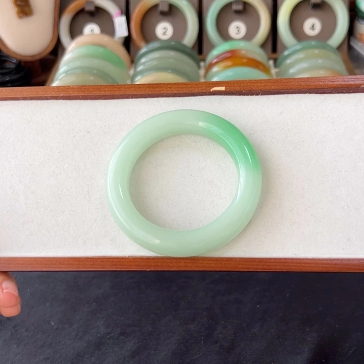 局***丽非金属翘色圈口56.5