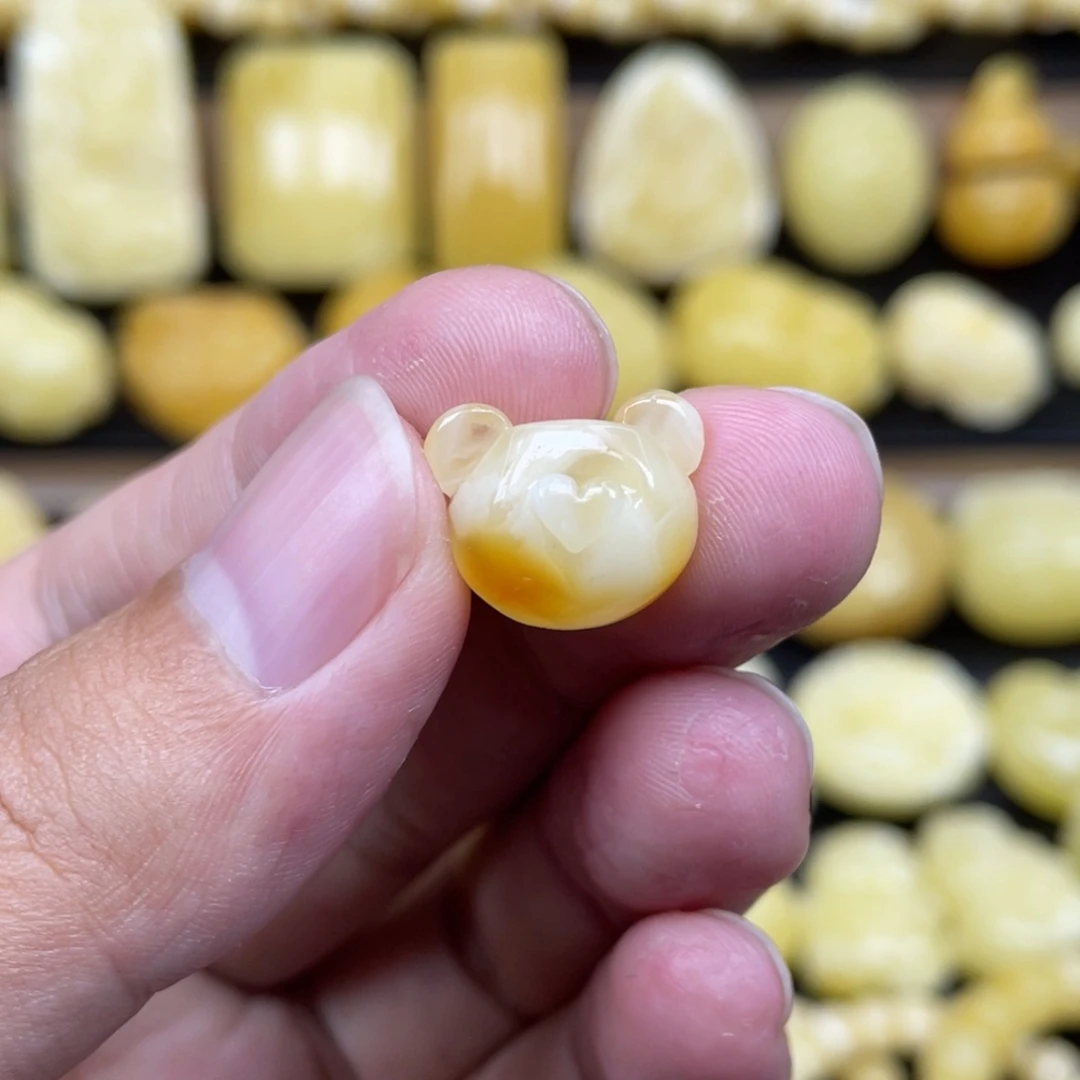 琥珀未镶嵌裸石琥珀蜜蜡