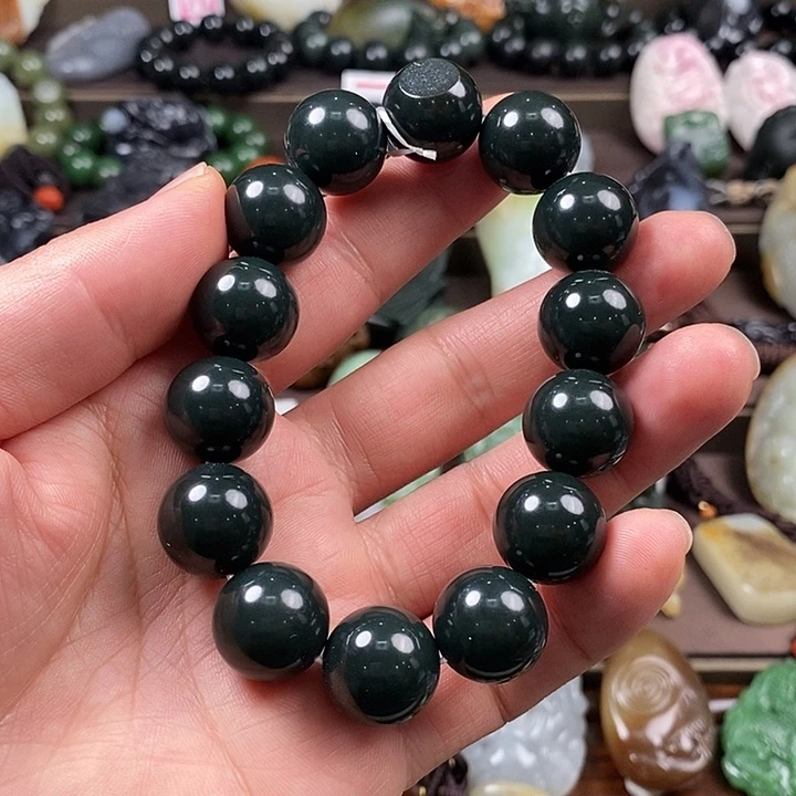 和田玉手串未镶嵌