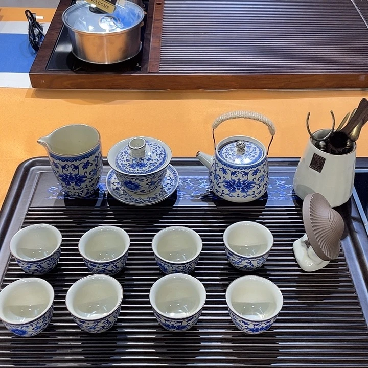 杯不想吃了我还没有长大就