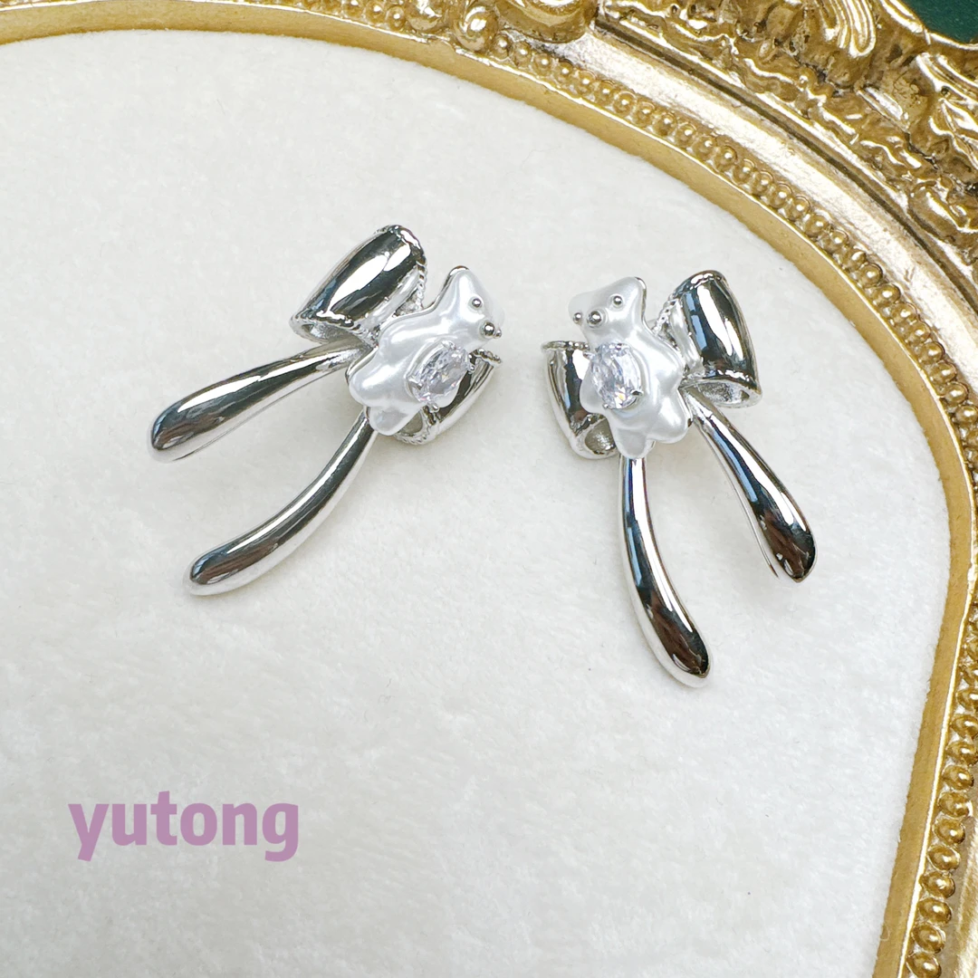 铜合金锆石耳饰 【雨桐轻奢饰品】设计款耳环YT00210