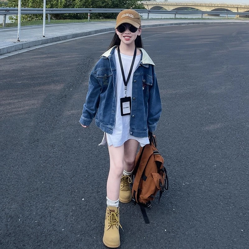 女童凯蒂猫牛仔外套2025春秋新款男童休闲夹克潮酷甜美儿童秋装潮