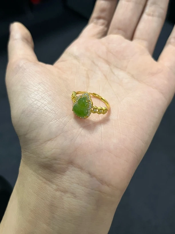 女士小精品葫芦碧玉戒指
