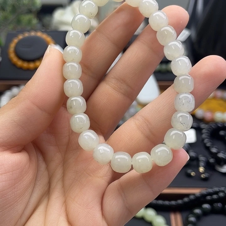 和田玉未镶嵌手串