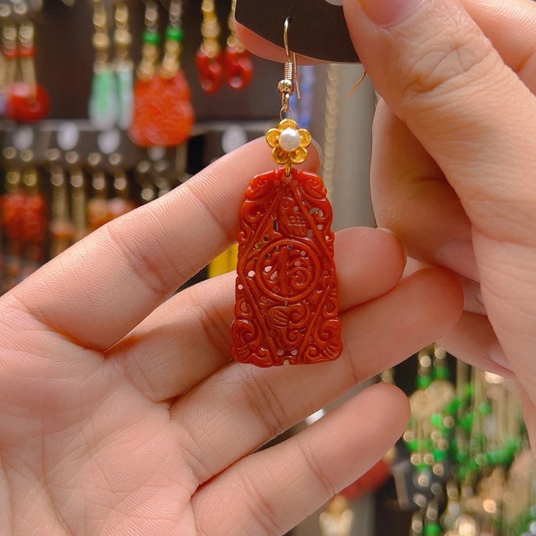 翡翠合金耳饰P****5翡翠一只