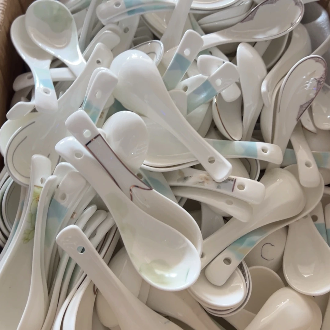 随机陶瓷小勺10个【微瑕尾货】