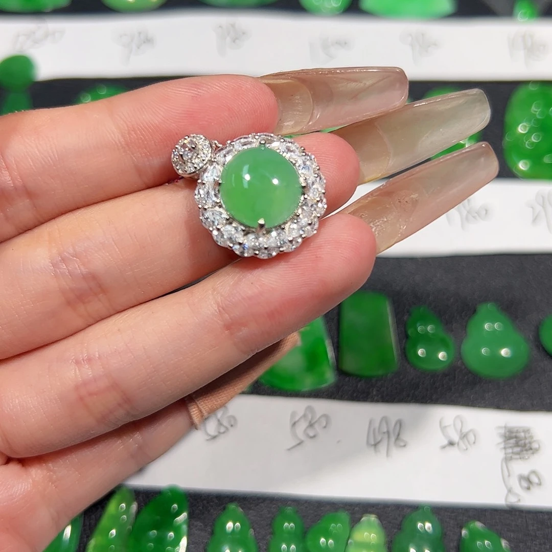 翡翠裸石天然缅甸翡翠