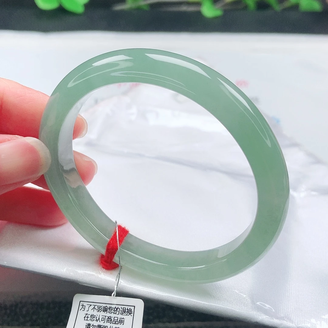 未镶嵌手镯翡翠55贵妃