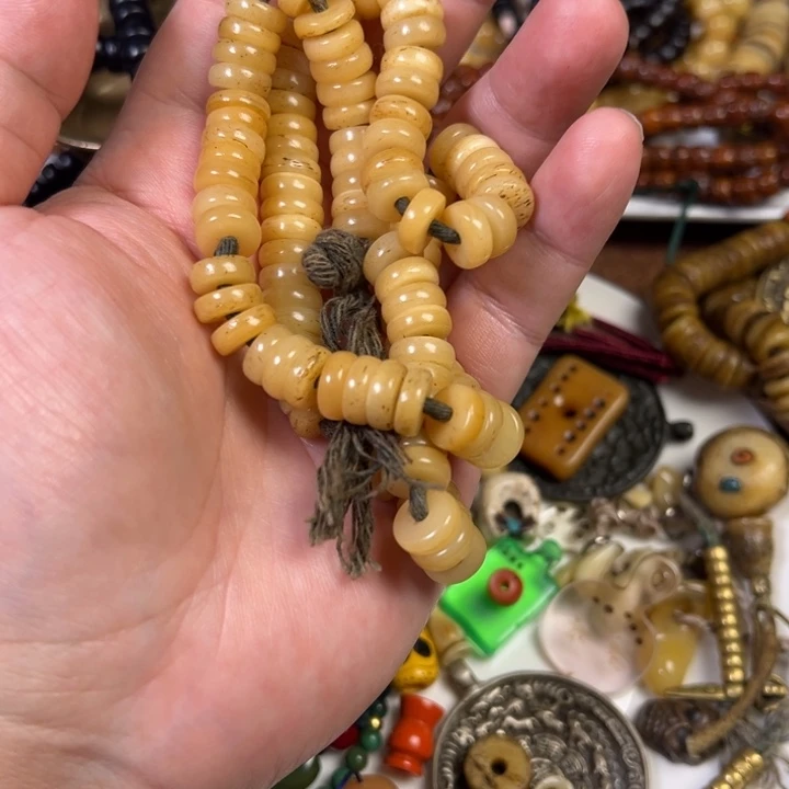 鹤***山藏传老tt念珠一条