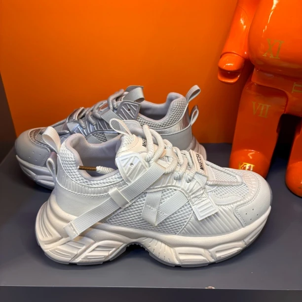 鞋子运动休闲鞋时尚休闲鞋网纱跑步运动鞋老爹鞋51571