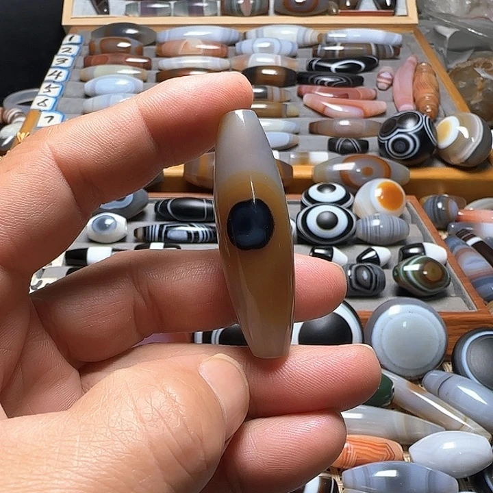 玛瑙/玉髓未镶嵌吊坠(不含链)