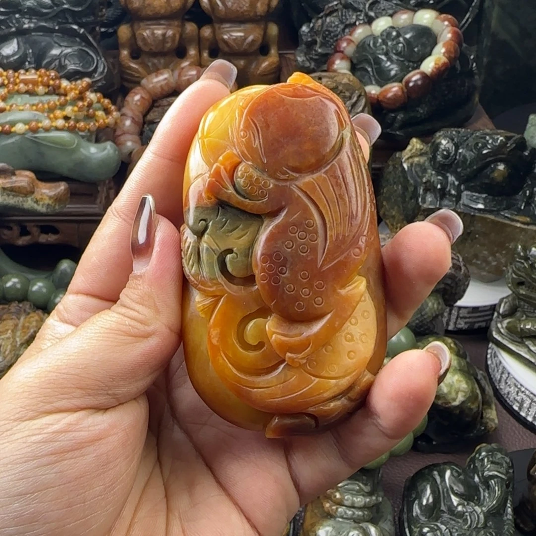 透闪石质玉未镶嵌珠宝奇石