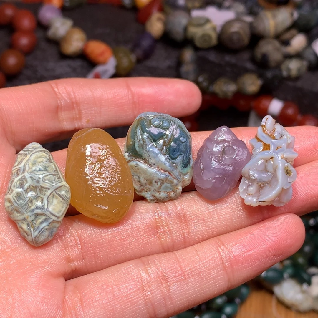 未镶嵌玛瑙/玉髓珠宝半成品