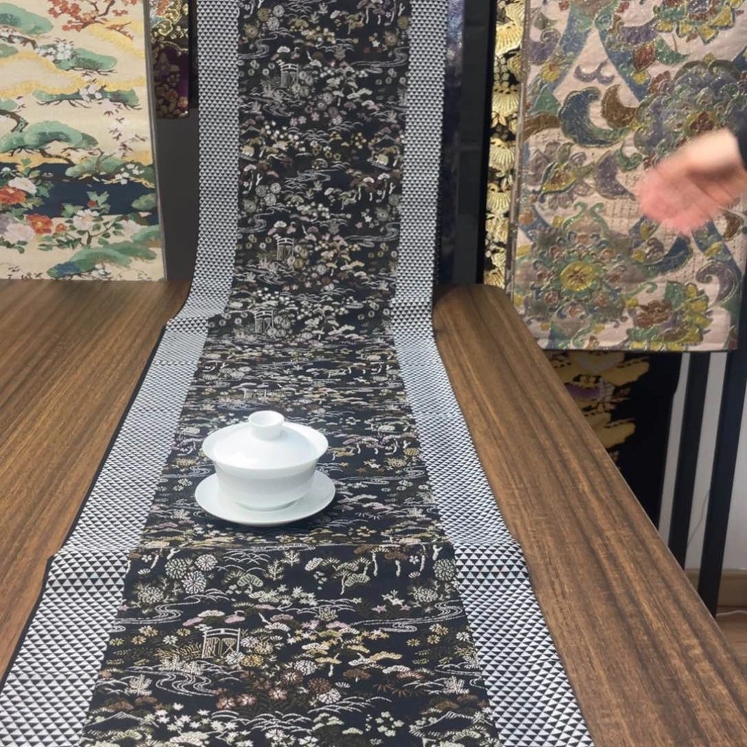 织绣49 唐锦西阵织桌旗