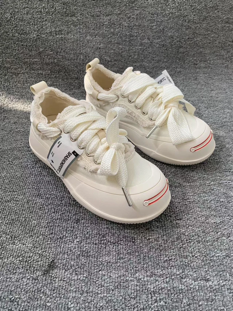 女鞋 低帮百搭舒适轻便帆布鞋8659