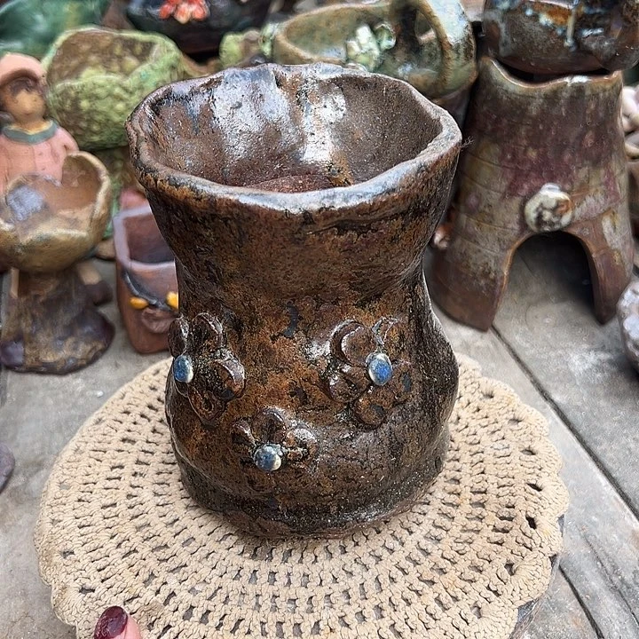 粗陶手工高温花盆