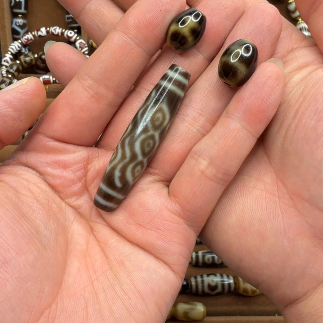 鎏***月玛瑙/玉髓未镶嵌颈饰