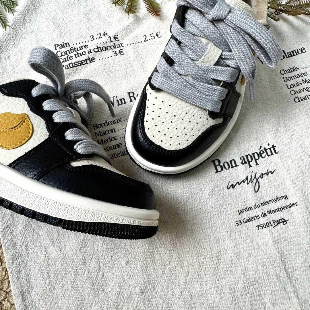 【【黑黄韵味】】TomoKids百搭低帮板鞋潮童穿搭男童女童韩流时尚童鞋