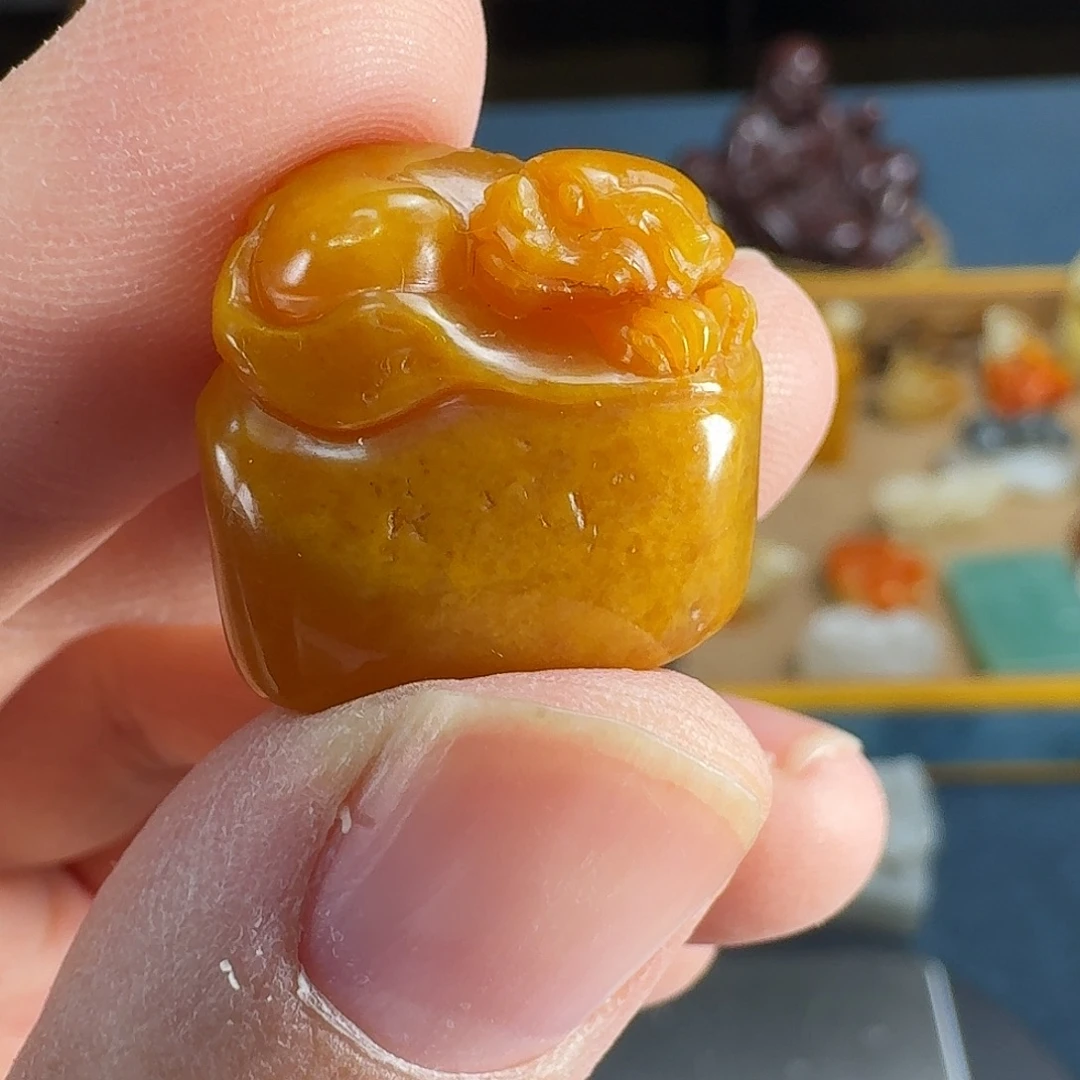 乾***成印石寿山石陈为新作瑞兽钮