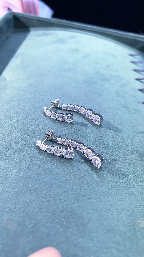 铜合金锆石耳饰 爆闪高定版两戴短款  流苏 耳环 0306