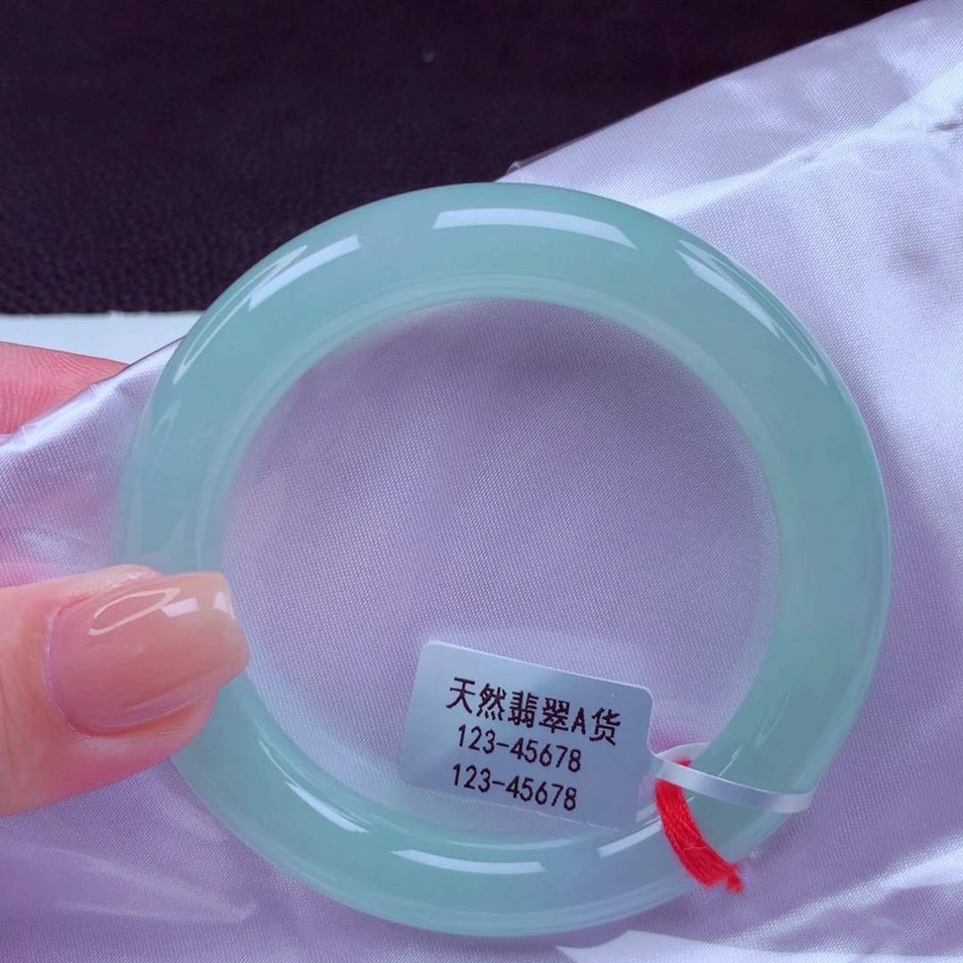 翡翠未镶嵌手镯手镯