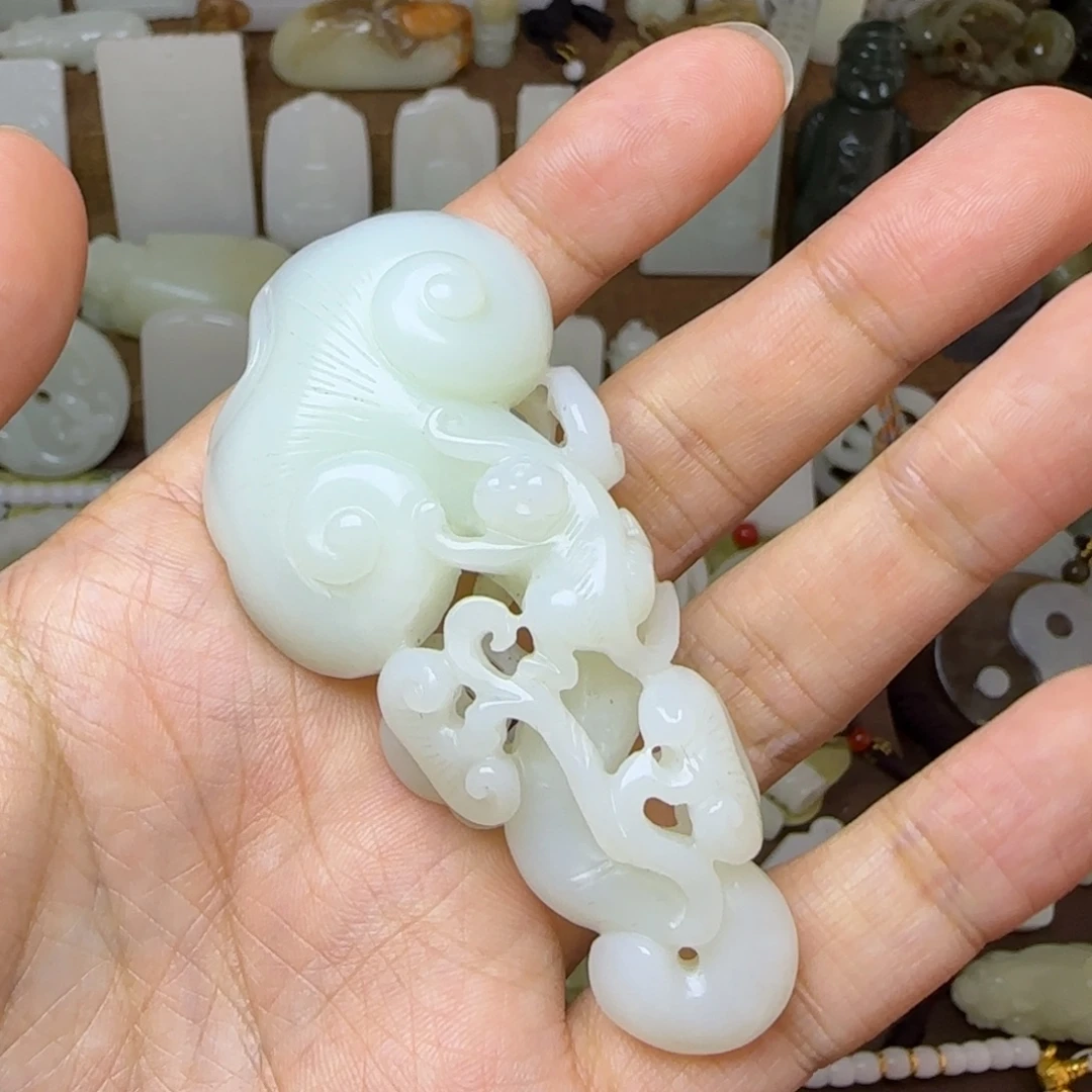 和田玉未镶嵌挂件