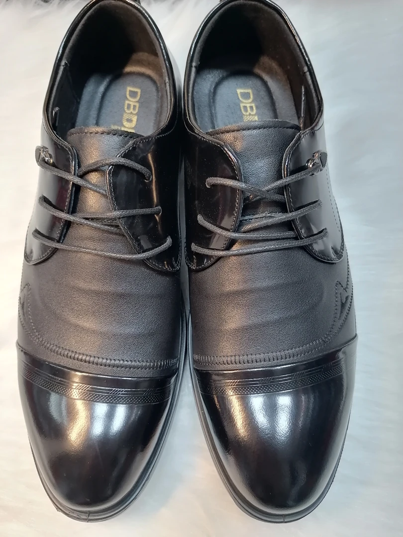 多邦迪尔26752-6头层牛皮，软底软面，透气防臭，防滑耐磨