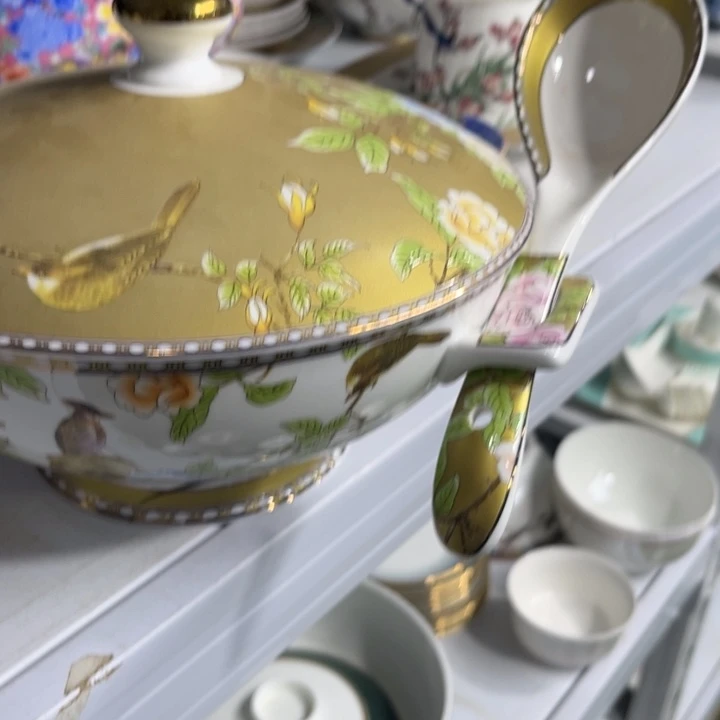 瓷片琴瑟汤锅一个瑕疵